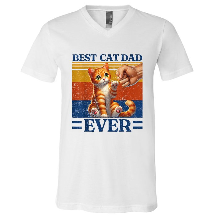 Best Cat Dad Ever Vintage Best Tabby Cat Dad Orange Tabby V-Neck T-Shirt