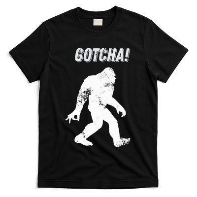 Bigfoot Circle Game Gotcha Meme Ok Hand T-Shirt