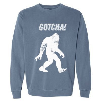 Bigfoot Circle Game Gotcha Meme Ok Hand Garment-Dyed Sweatshirt