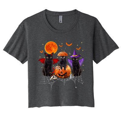 Black Cat Halloween Black Cat Sitting On Pumpkin Women's Crop Top Tee