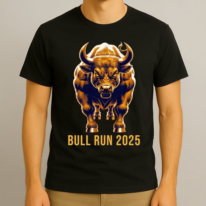Bitcoin Cryptocurrency HODL Trader BTC Bull Run  T-Shirt