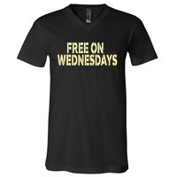 Biden Campaign Hawks ‘Free On Wednesdays’ V-Neck T-Shirt