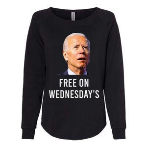 Biden Campaign Hawks ‘Free On Wednesdays’ Anti Trump Womens California Wash Sweatshirt