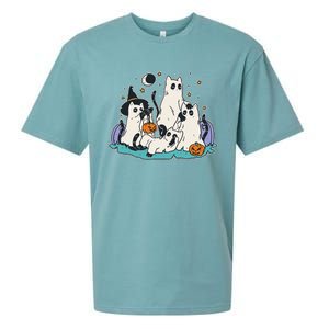 Black Cats In Ghost Costume Cute Women And Men Halloween Sueded Cloud Jersey T-Shirt