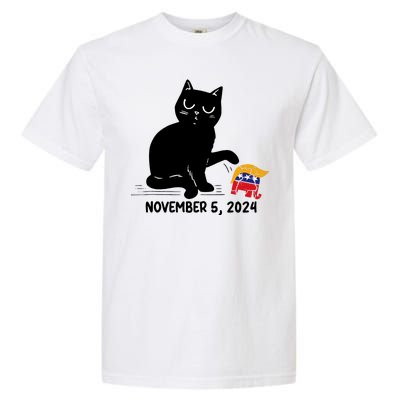 Black Cat Knock Over Trump Elephant Hair 2024 November 5th Garment-Dyed Heavyweight T-Shirt