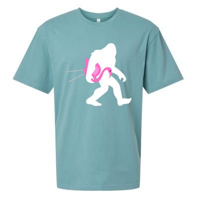 Bigfoot Carrying Lawn Flamingo Funny Sasquatch Gift Sueded Cloud Jersey T-Shirt