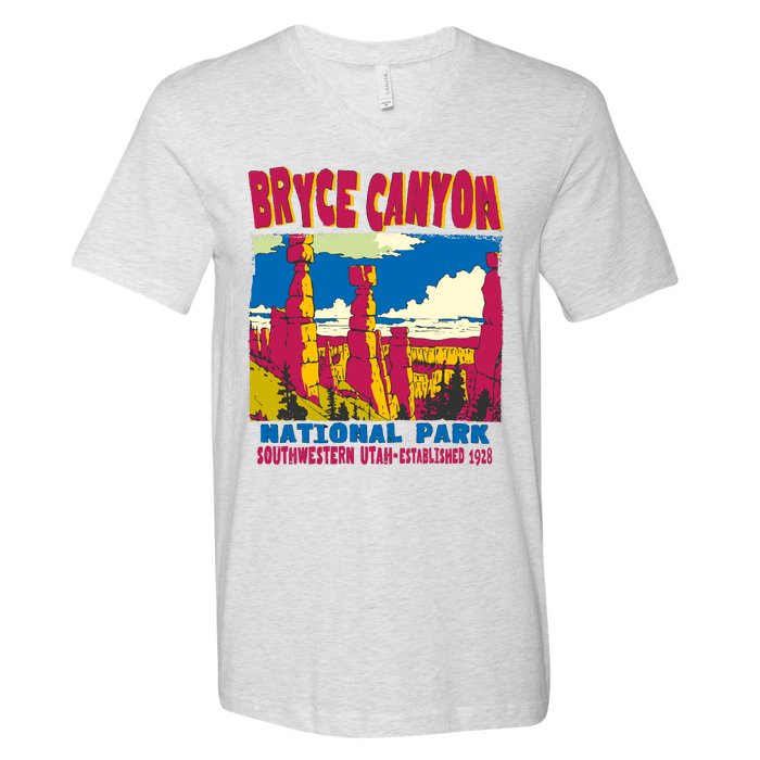 Bryce Canyon National Park Hoodoos Vintage V-Neck T-Shirt