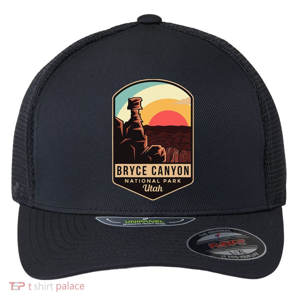 Bryce Canyon National Park Hiking Utah Tourist Souvenirs Flexfit Unipanel Trucker Cap