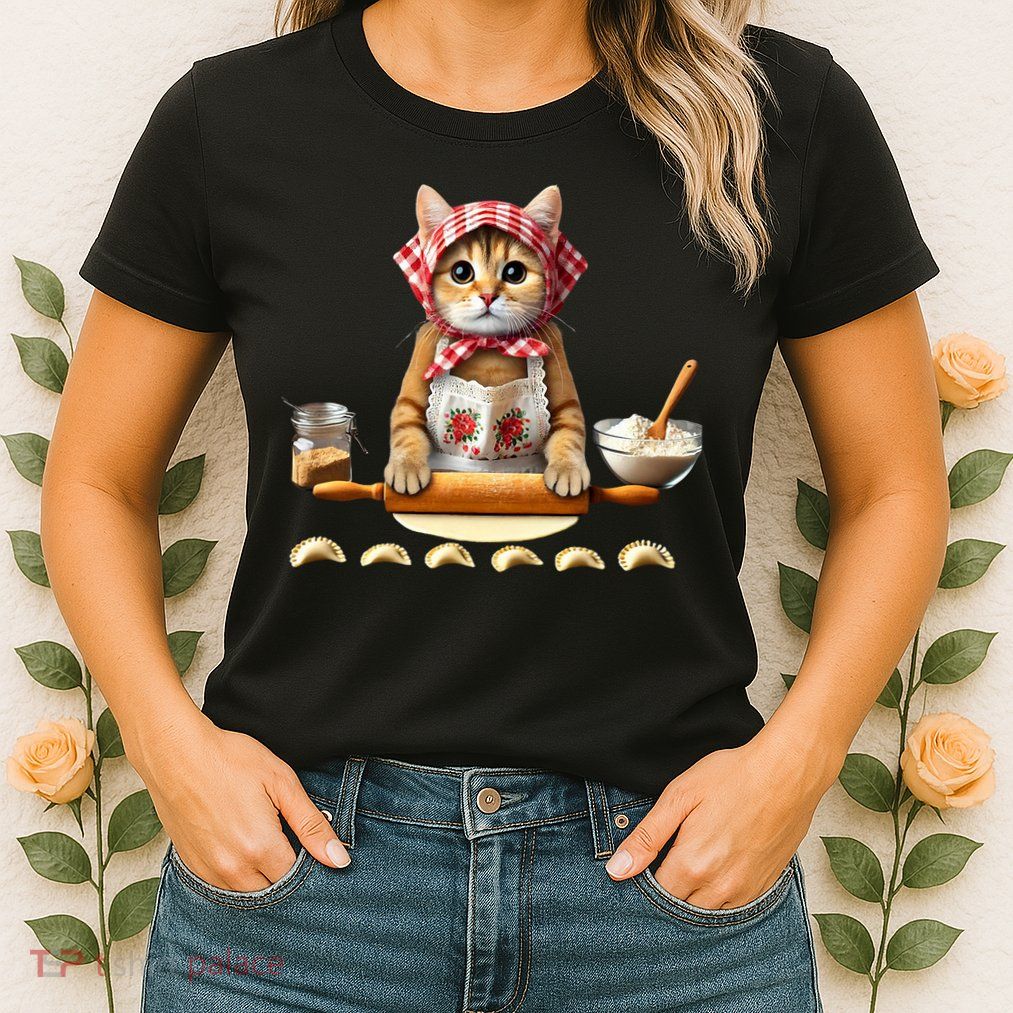 Babushka Cat Pierogi Making Polish Cat Womens T-Shirt