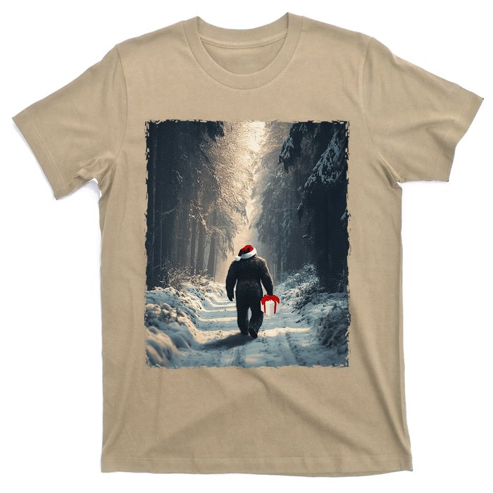 Bigfoot Christmas Santa Claus Funny Xmas Tree Sasquatch T-Shirt