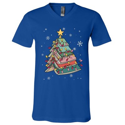 Books Christmas Tree Reading Book Teacher Librarian Xmas Gift V-Neck T-Shirt