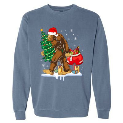 Bigfoot Christmas Tree Lights Xmas Sasquatch Lovers Garment-Dyed Sweatshirt