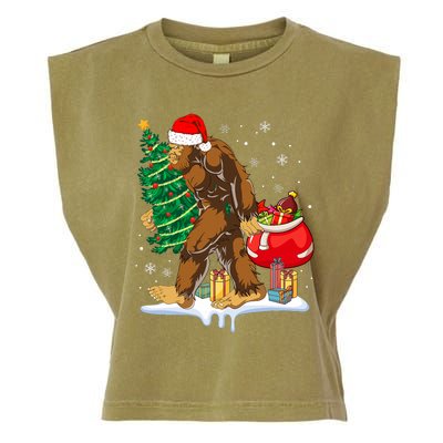 Bigfoot Christmas Tree Lights Xmas Sasquatch Lovers Garment-Dyed Women's Muscle Tee