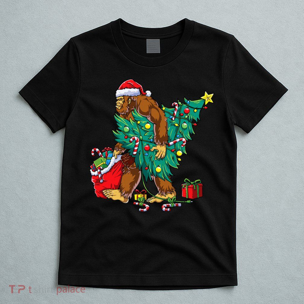 Bigfoot Christmas Tree Lights Xmas Sasquatch Lovers T-Shirt