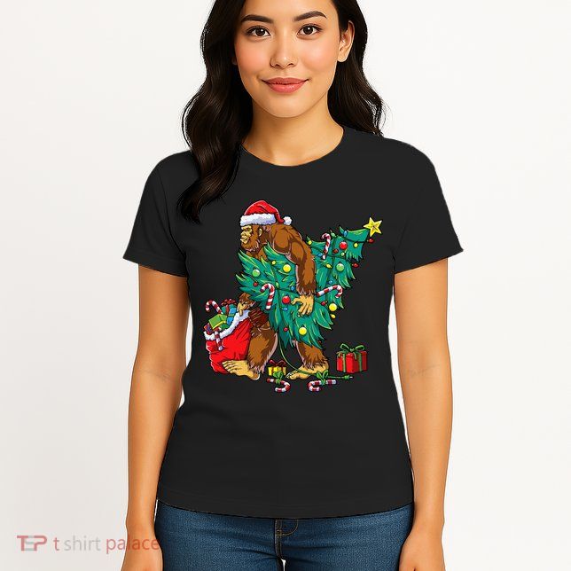 Bigfoot Christmas Tree Lights Xmas Sasquatch Lovers Womens T-Shirt