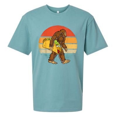 Bigfoot Carrying Taco Funny Cinco De Mayo Sasquatch Sueded Cloud Jersey T-Shirt