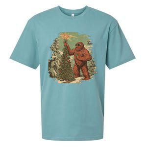 Bigfoot Christmas Tree Lights Tarot Xmas Sasquatch Sueded Cloud Jersey T-Shirt