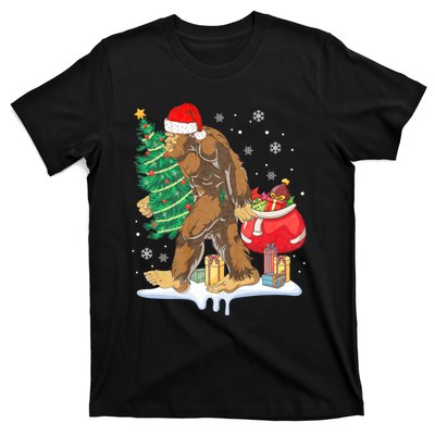 Bigfoot Christmas Tree Lights Xmas Sasquatch Lovers T-Shirt