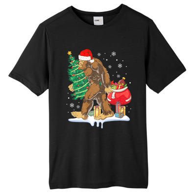 Bigfoot Christmas Tree Lights Xmas Sasquatch Lovers Tall Fusion ChromaSoft Performance T-Shirt