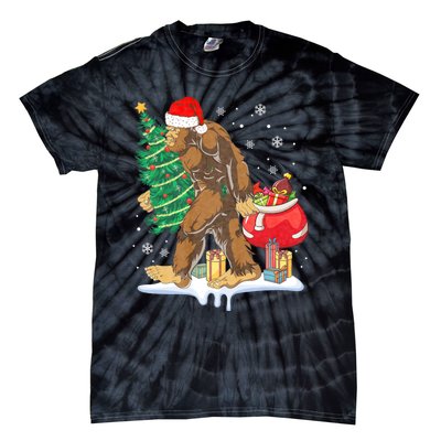 Bigfoot Christmas Tree Lights Xmas Sasquatch Lovers Tie-Dye T-Shirt