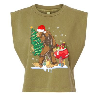 Bigfoot Christmas Tree Lights Xmas Sasquatch Lovers Garment-Dyed Women's Muscle Tee