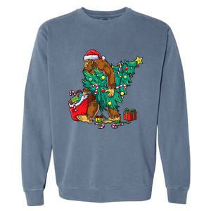 Bigfoot Christmas Tree Lights Xmas Sasquatch Lovers Garment-Dyed Sweatshirt