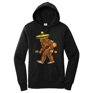 Bigfoot Carrying Taco El Squatcho Beer Pacho Sombrero Lover Women's Pullover Hoodie