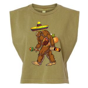 Bigfoot Carrying Taco El Squatcho Beer Pacho Sombrero Lover Garment-Dyed Women's Muscle Tee