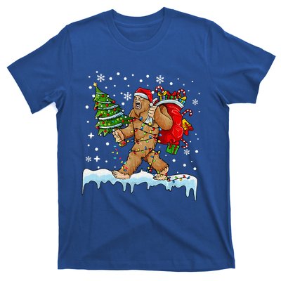 Bigfoot Christmas Tree Lights Xmas Sasquatch Lovers T-Shirt