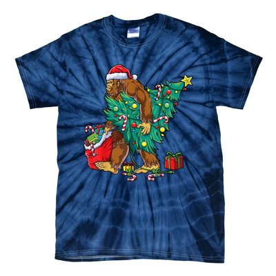 Bigfoot Christmas Tree Lights Xmas Sasquatch Lovers Tie-Dye T-Shirt