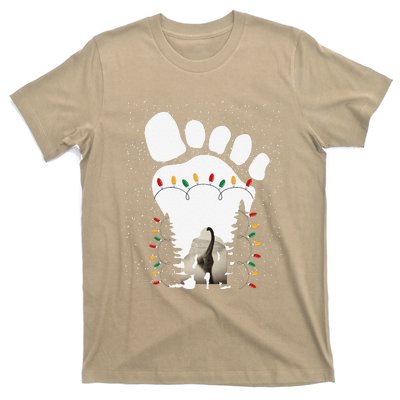 Bigfoot Christmas Tree Lights Sasquatch Loch Ness Nessie Pj T-Shirt