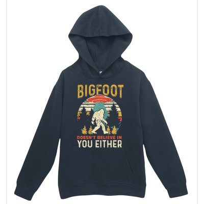 Bigfoot Doesnt Believe In You Either Funny Sasquatch Vintage Urban Pullover Hoodie