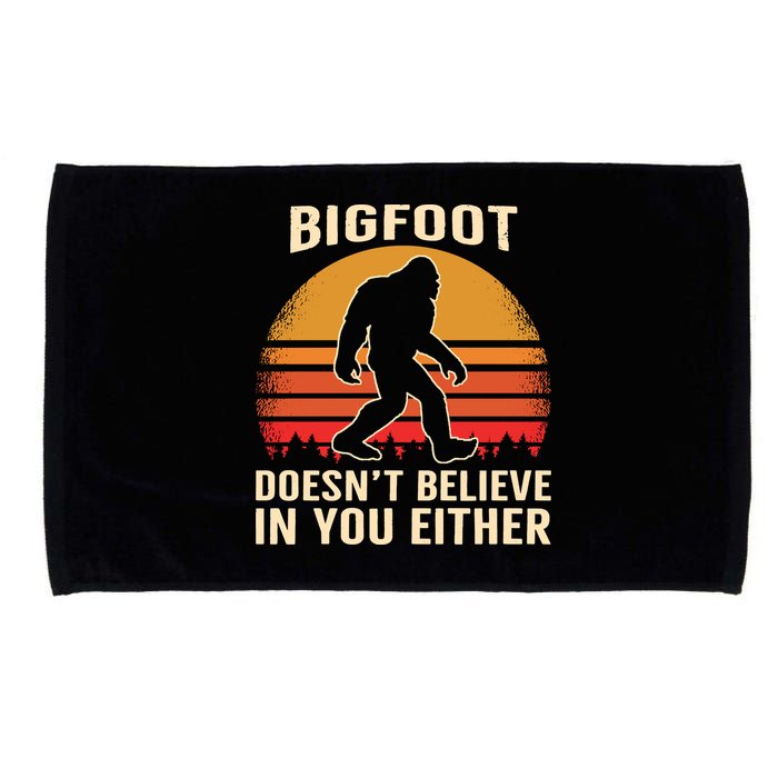 Bigfoot Doesnt Believe In You Either Bigfoot Sasquatch Retro Microfiber Hand Towel