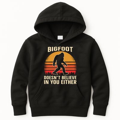 Bigfoot Doesnt Believe In You Either Bigfoot Sasquatch Retro Kids Hoodie