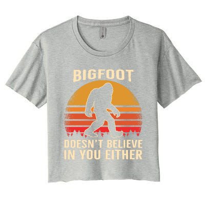 Bigfoot Doesnt Believe In You Either Bigfoot Sasquatch Retro Women's Crop Top Tee