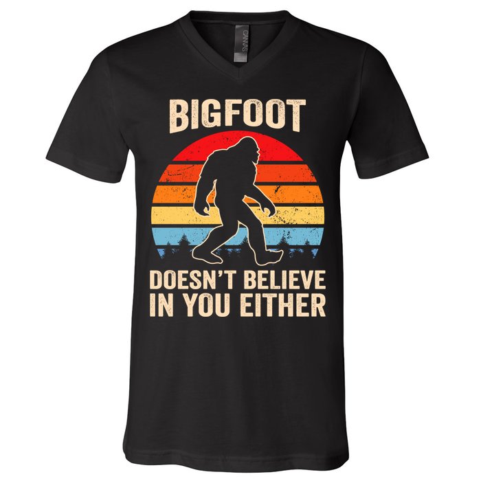 Bigfoot Doesnt Believe In You Either Bigfoot Doesn't Plus Size V-Neck T-Shirt