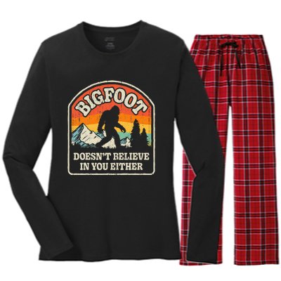 Bigfoot Doesn't Believe In You Either Funny Sasquatch Retro Women's Long Sleeve Flannel Pajama Set 