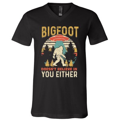 Bigfoot Doesnt Believe In You Either Funny Sasquatch Vintage V-Neck T-Shirt