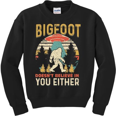 Bigfoot Doesnt Believe In You Either Funny Sasquatch Vintage Kids Sweatshirt