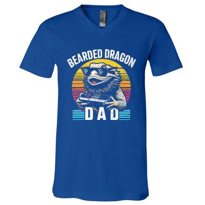 Bearded Dragon Dad Vintage Video Game Lizard Reptile Lover  V-Neck T-Shirt