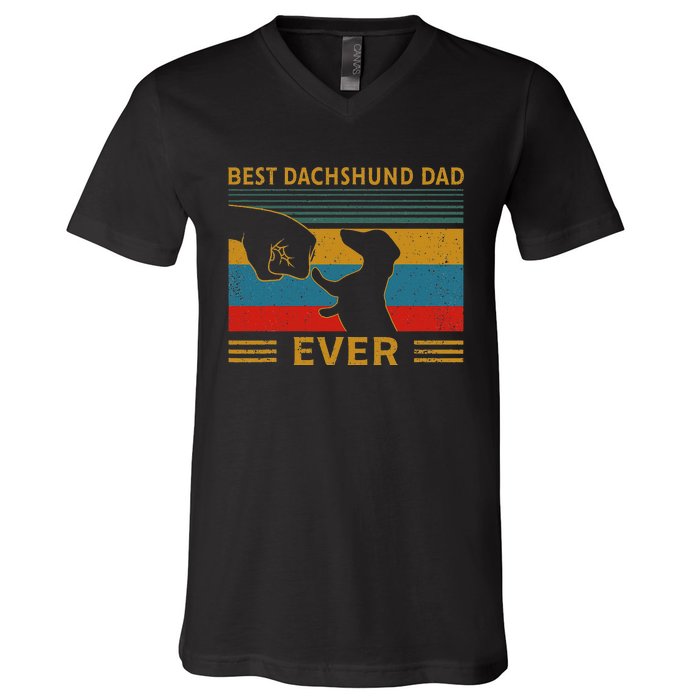 Best Dachshund Dad Ever Funny Weiner Dog Gifts V-Neck T-Shirt