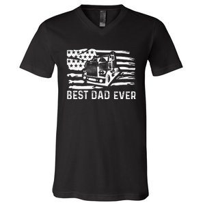 Best Dad Ever Flag truck dad trucker dad best trucking dad V-Neck T-Shirt