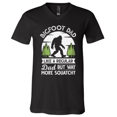 Bigfoot Dad Funny Sasquatch Bigfoot Fathers Day V-Neck T-Shirt