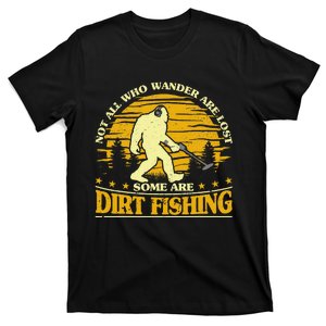 Bigfoot Dirt Fishing Metal Detecting Funny Metal Detector T-Shirt