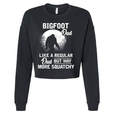 Bigfoot Dad Funny Sasquatch Bigfoot Fathers Day Cropped Pullover Crew