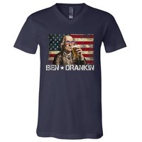 Ben Drankin Funny Beer 4th Of July Retro Usa Flag 4 July V-Neck T-Shirt