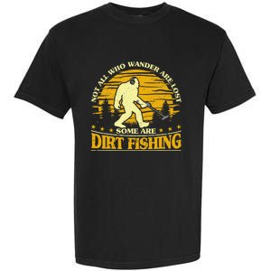 Bigfoot Dirt Fishing Metal Detecting Funny Metal Detecto Garment-Dyed Heavyweight T-Shirt