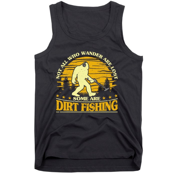 Bigfoot Dirt Fishing Metal Detecting Funny Metal Detecto Tank Top