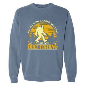 Bigfoot Dirt Fishing Metal Detecting Funny Metal Detecto Garment-Dyed Sweatshirt