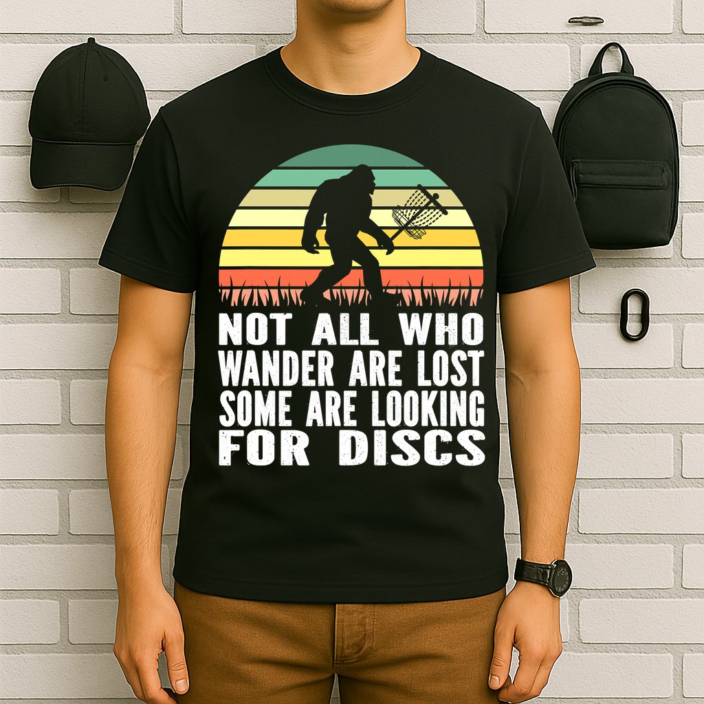 Bigfoot Disc Golf Sasquatch Funny Golf Ultimate T-Shirt